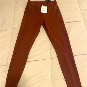 IVY PARK Leggings (Burgundy - Large)